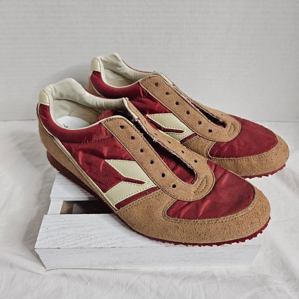 Farylrobin fashion sneakers, women's size 7. Tan and red